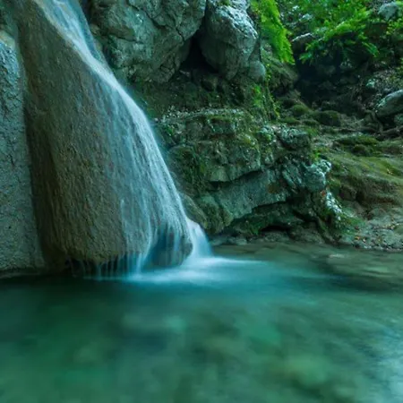 펜션 Vlicho-lefkas *