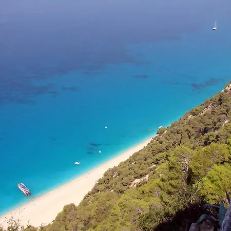 Vlicho-lefkas Case de vacanță